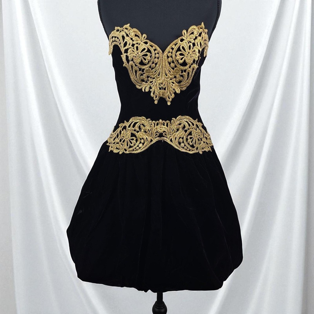 VTG Scott McClintock Dress Woman 4 Black Velvet Bubble Hem Gold Lace Strapless